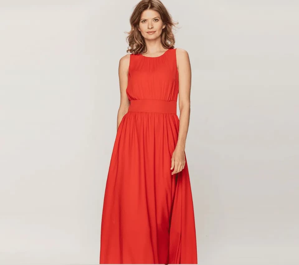 Dodatki do czerwonej sukienki: Stwórz olśniewający look na każdą okazję